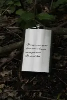 Фляга з нержавіючої сталі з індивідуальним лазерним гравіюванням