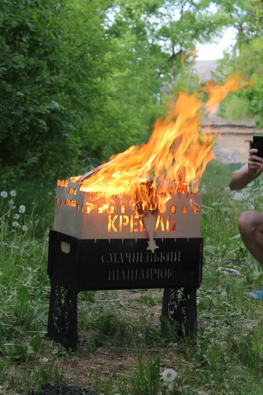 Розбірний мангал-валіза зі сталі 3 мм на 6 шампурів, чорний
