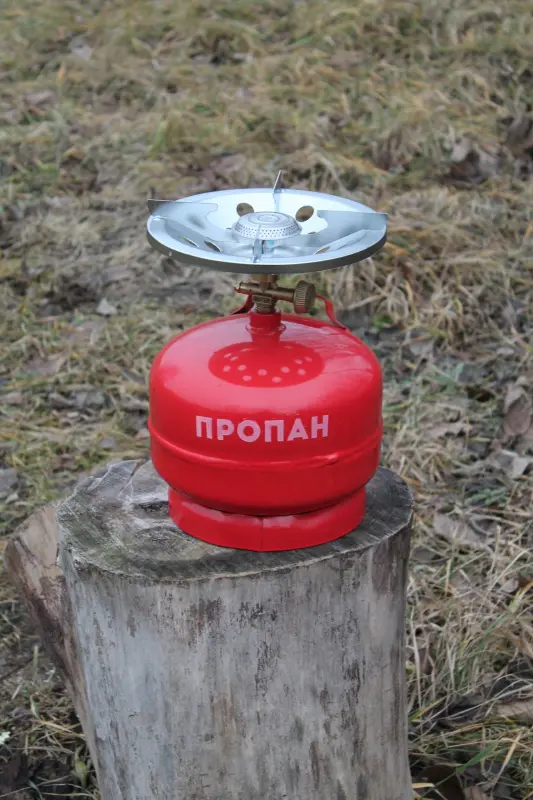 Газовий туристичний примус із балоном 8 л