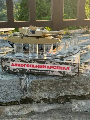 Автоматичний наливатор «Танк 1» на 4 чарки