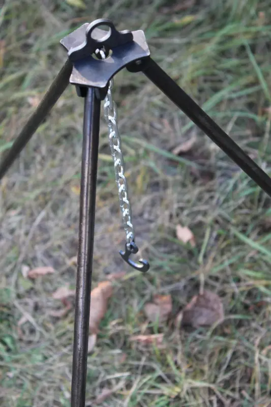 Detachable Cauldron Tripod, 12 mm Steel Rod