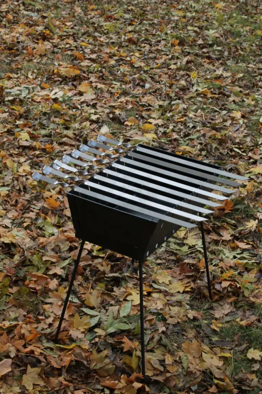 Steel Suitcase Grill for 8 Skewers, 2 mm