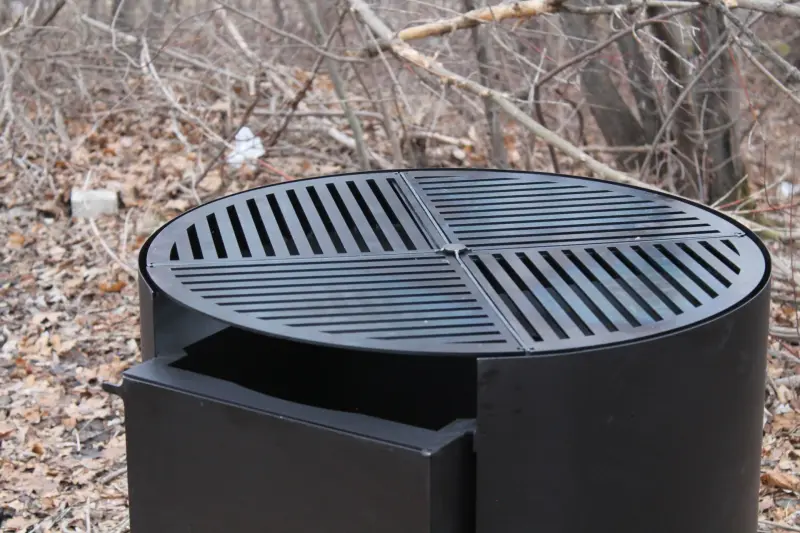 Rebernia Charcoal Grill with Rotating Grates, 70 cm