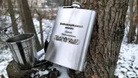 Фляга з нержавіючої сталі з індивідуальним лазерним гравіюванням