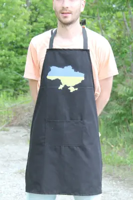 Чорний фартух із рейнару з УФ-принтом «Сергій», 80×60 см