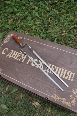 Подвійний шампур із дерев’яною ручкою 630×12×3 мм, сталь AISI 430