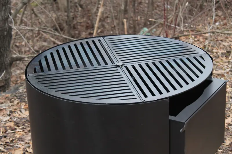 Rebernia Charcoal Grill with Rotating Grates, 70 cm